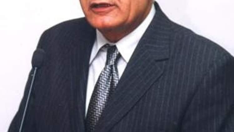 <p><strong><span style="color:rgb(178, 34, 34)">ESKİ REKT&Ouml;R&Uuml;N TORUNUNU CİNSİYET DEĞİŞTİRMEK İ&Ccedil;İN İNGİLTERE&rsquo;YE KA&Ccedil;IRDILAR</span></strong></p>

<p>&Ouml;te yandan, mağdur &ccedil;ocuğun, g&ouml;revde olduğu d&ouml;nemde&nbsp;<strong>&ldquo;Kur&rsquo;an-ı Kerim akıl dışı&rdquo;</strong>&nbsp;diyen ve Cumhurbaşkanı Recep Tayyip Erdoğan&rsquo;a y&ouml;nelik nefretiyle bilinen&nbsp;<strong>Yıldız Teknik &Uuml;niversitesi&nbsp;</strong>eski&nbsp;<strong>Rekt&ouml;r&uuml; Ayhan Alkış</strong>&rsquo;ın oğlu &Ouml;zg&uuml;r Ozan A.&rsquo;nın kızı olduğu ve cinsiyet d&ouml;n&uuml;ş&uuml;m&uuml;n&uuml;n tamamlanması i&ccedil;in İngiltere&rsquo;ye ka&ccedil;ırıldığı &ouml;ne s&uuml;r&uuml;ld&uuml;.</p>
