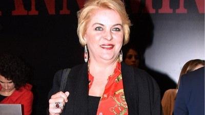 <p><strong>"Yalan D&uuml;nya", "İstanbullu Gelin", "Eşkıya D&uuml;nyaya H&uuml;k&uuml;mdar Olmaz" ve "Şahsiyet" gibi başarılı yapımlarda rol alan sinema ve tiyatro sanat&ccedil;ısı Nurseli İdiz, yaşadığı sağlık sorunuyla sevenlerini korkuttu.</strong></p>
