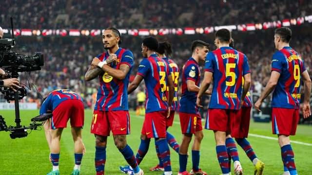 <p>*&nbsp;Barcelona</p>
