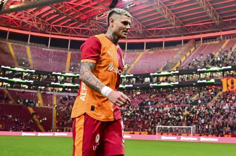 <p>Galatasaray'ın Ey&uuml;pspor ma&ccedil;ında Mauro Icardi'nin de ilk 11'de olacağını ifade eden Dilmen, şu ifadeleri kullandı:</p>
