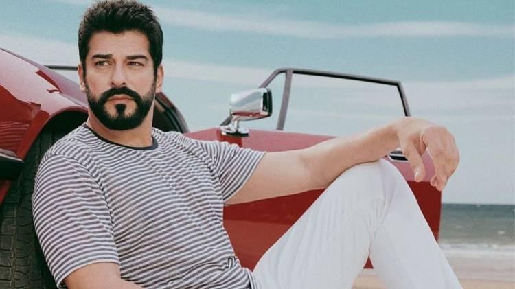 <p><strong>Yıllardır oyunculuğuyla b&uuml;y&uuml;k beğeni toplayan &Ouml;z&ccedil;ivit'in serveti ise sık sık g&uuml;ndeme geliyor.&nbsp;</strong></p>
