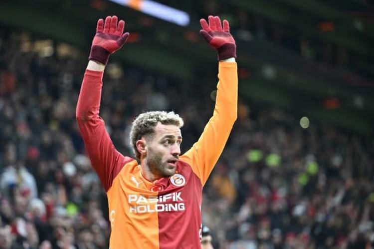 <p>1- Barış Alper Yılmaz | Galatasaray | 18 ma&ccedil; - 9 asist<br />
<br />
** Yaptığı 9 asist ile Barış Alper Yılmaz, S&uuml;per Lig'de en fazla asist yapan oyuncular i&ccedil;inde ilk sırada yer alıyor.</p>
