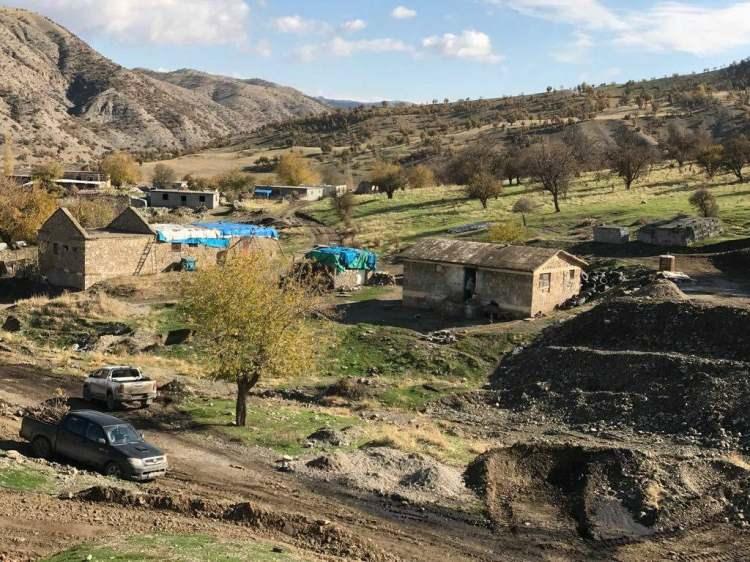 <p><strong>Cevizd&uuml;z&uuml; K&ouml;y&uuml; (Şırnak/Merkez): 5 kişi</strong></p>
