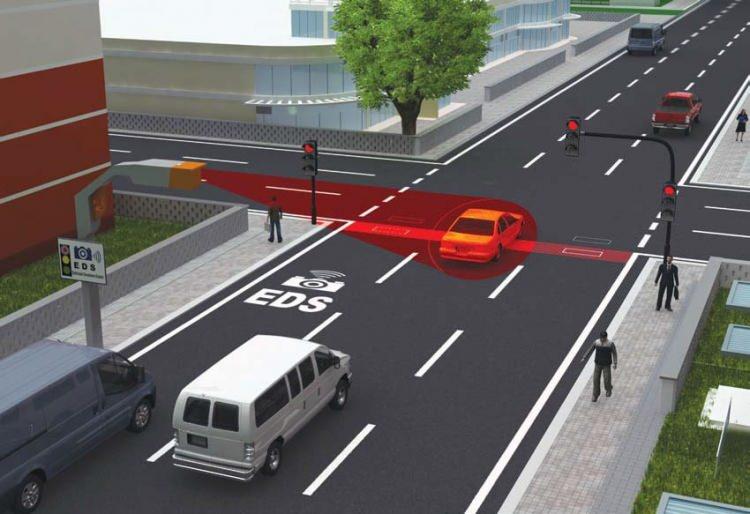 <p><span style="color:#B22222"><strong>KIRMIZI IŞIK İHLAL EDENİN EHLİYETİ GİDECEK</strong></span></p>

<p>Kırmızı ışık ihlali yapan s&uuml;r&uuml;c&uuml;lere cezalar kademeli olarak katlanacak. Son ihlalin ger&ccedil;ekleştiği tarihten geriye doğru 1 yıl i&ccedil;inde ikinci defa ihlal edilmesi halinde 10 bin lira, &uuml;&ccedil;&uuml;nc&uuml; defada ise 15 bin lira para cezası verilecek.</p>

<p>Bu kişilerin s&uuml;r&uuml;c&uuml; belgeleri geri alma s&uuml;resi sonunda s&uuml;r&uuml;c&uuml;n&uuml;n psikoteknik değerlendirmeden ge&ccedil;irilerek s&uuml;r&uuml;c&uuml; belgesi almasına mani hali olmadığının anlaşılması şartıyla iade edilecek.</p>
