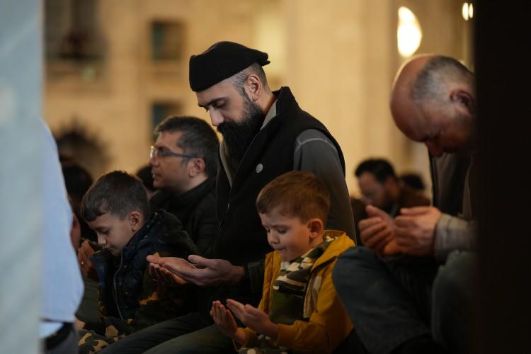 <p><strong>RİZE İMSAK VAKTİ</strong></p>

<p>Rize sahur saati: 05:36</p>

<p>Rize iftar saati: 18:03</p>

<p>Rize teravih saati: 19:23</p>
