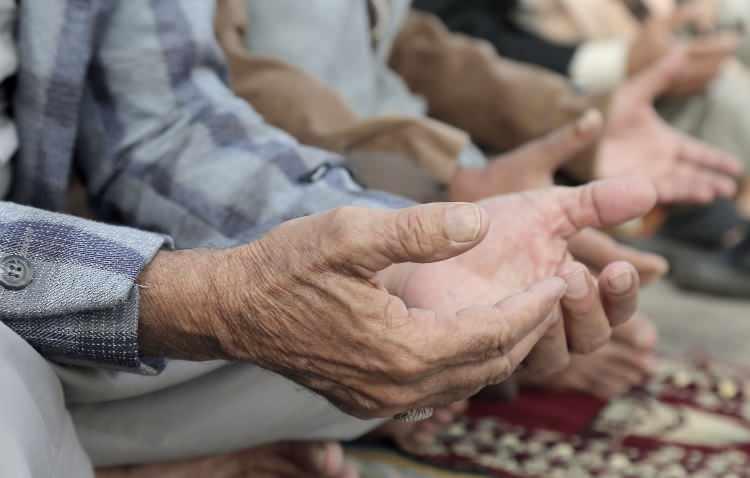 <p><strong>SİNOP İMSAK VAKTİ</strong></p>

<p>Sinop sahur saati: 05:57</p>

<p>Sinop iftar saati: 18:23</p>

<p>Sinop teravih saati: 19:44</p>
