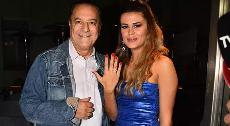 <p><strong>Ge&ccedil;tiğimiz yıl Mehmet Ali Erbil ile evlenen G&uuml;lseren Ceylan, sosyal medya hesabından yaptığı tesett&uuml;rl&uuml; paylaşımlarıyla dikkatleri &uuml;zerine &ccedil;ekti.</strong></p>
