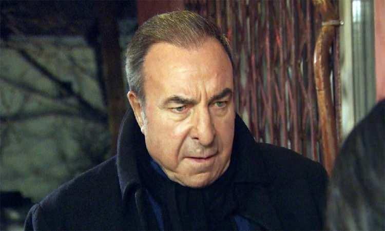 <p>Ergin, 2003 yılında ekranların sevilen dizisi "Kurtlar Vadisi"nde "Baron" karakteriyle seyirci karşısına &ccedil;ıkmıştı.</p>
