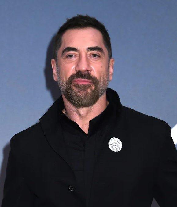 <p><strong>SESSİZLİK NEDEN S&Uuml;R&Uuml;YOR?</strong></p>

<p>Variety dergisinin haberine g&ouml;re, d&uuml;nyaca &uuml;nl&uuml; sanat&ccedil;ılar, Almanya'nın başkenti Berlin'de devam eden Berlinale'nin yetkililerine a&ccedil;ık mektup yazdı.</p>
