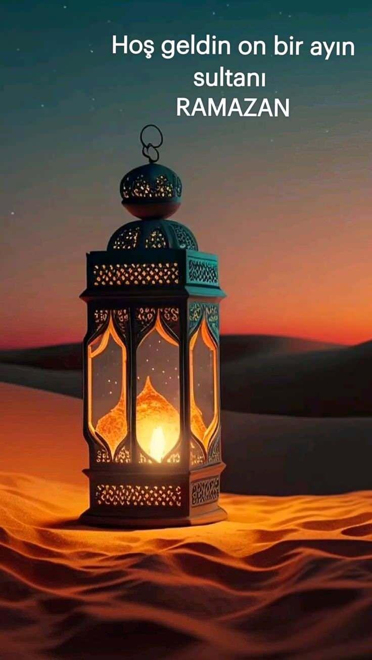 <p><strong>"G&ouml;n&uuml;llerin huzur bulduğu, ellerin semaya a&ccedil;ıldığı bu m&uuml;barek ayda dualarınız kabul, sofranız bereketli olsun. Hoş geldin ya Şehr-i Ramazan."</strong></p>
