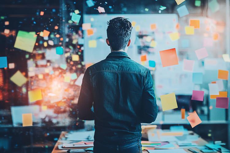 <p><span style="color:#B22222"><strong>HER 100 KİŞİDEN 67'Sİ GELECEĞİNDEN UMUTLU</strong></span></p>

<p>Kendi geleceklerinden umutlu olduğunu beyan eden bireylerin oranı, 2025 yılında y&uuml;zde 67,1 oldu. Erkeklerin geleceklerinden umutlu olma oranı y&uuml;zde 67,1 iken kadınlarda bu oran y&uuml;zde 67,2 oldu.&nbsp;</p>
