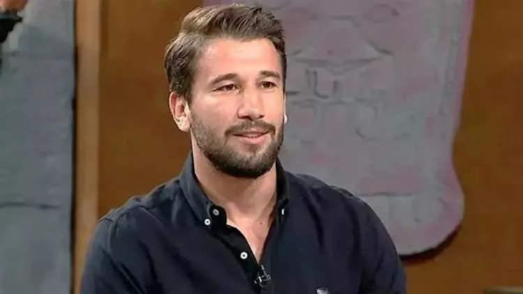 <p>Evinde yapılan aramada herhangi bir uyuşturucu madde ele ge&ccedil;irilmediğini belirten Kılı&ccedil;cı, kardeşinin vefatı sonrası yaşadığı &uuml;z&uuml;nt&uuml; nedeniyle bir defaya mahsus esrar kullandığını s&ouml;yledi.</p>
