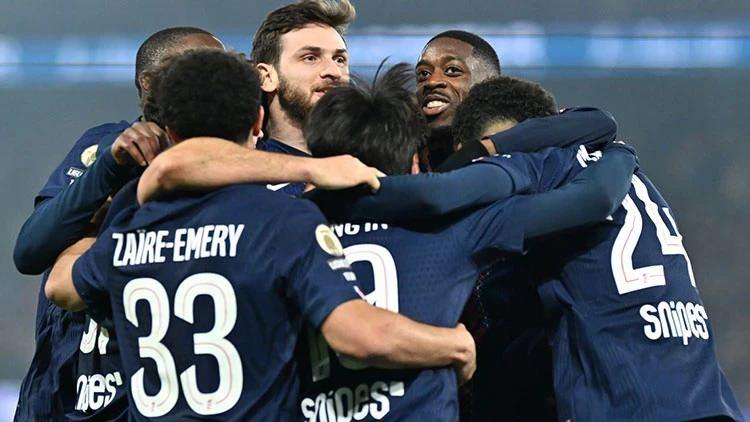 <p>Fransız takımlarının karşı karşıya geldiği eşleşmede ise PSG, 2-0 geriye d&uuml;şt&uuml;ğ&uuml; Monaco karşısında sahadan 3-2'lik skorla galip ayrıldı.</p>
