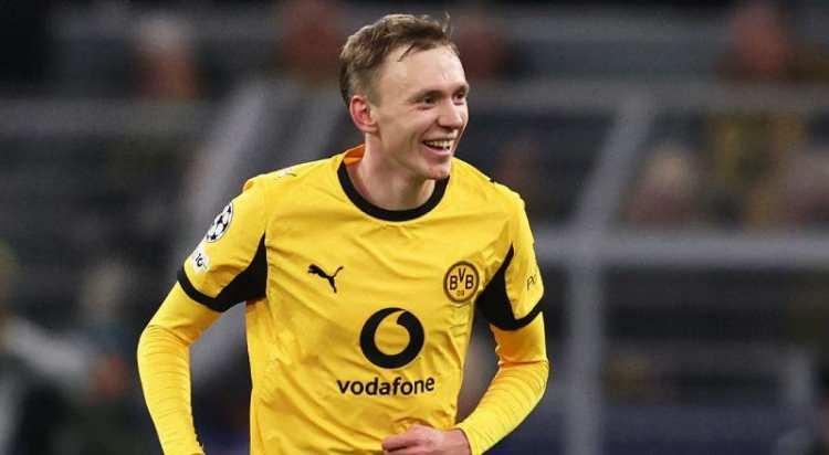 <p>Borussia Dortmund, İtalya'nın Atalanta takımını 2-0 mağlup etti.</p>
