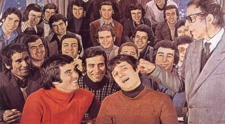 <p><strong>T&uuml;rk sinemasına adını altın harflerle yazdıran k&uuml;lt seri "Hababam Sınıfı", yıllar ge&ccedil;se de her sahnesiyle kalplere dokunmaya devam ediyor. M&uuml;nir &Ouml;zkul, Adile Naşit, Kemal Sunal, Halit Ak&ccedil;atepe, Şener Şen ve daha nice usta oyuncuları beyaz perdede izleme imkanı sunan seride her bir karakter kendine has ve olduk&ccedil;a &ouml;zeldi.</strong></p>
