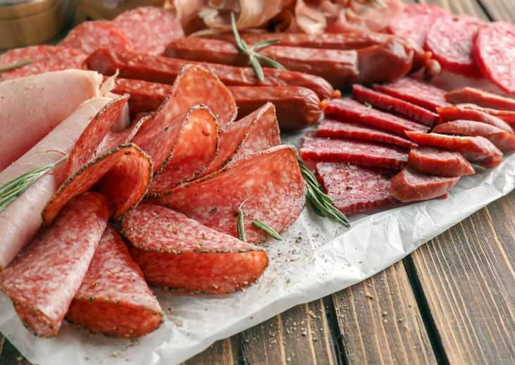 <p>Uzmanlar&nbsp;"pratik" olduğu i&ccedil;in tercih edilen bazı &uuml;r&uuml;nlerin v&uuml;cutta bıraktığı hasarın geri d&ouml;n&uuml;ş&uuml;n&uuml;n zor olduğunu dikkat &ccedil;ekiyor.</p>
