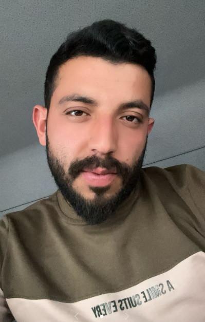 <p>Kapıyı a&ccedil;amayan yakınları, durumu 112 Acil &Ccedil;ağrı Merkezi&rsquo;ne bildirdi.</p>

<p>&nbsp;</p>

<p>İhbarla adrese jandarma ve sağlık ekipleri sevk edildi.</p>
