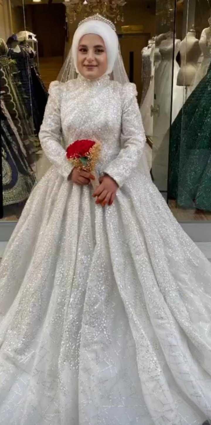 <p><span style="color:#A52A2A"><strong>HABER ALAMAYAN YAKINLARI &Ccedil;İFTİN EVİNE GİTTİ</strong></span></p>

<p>&nbsp;</p>

<p>Azime Doğantekin (27) ile eşi Sefer Doğantekin (27) ve 8 aylık bebekleri Mustafa Efe'den haber alamayan yakınları, &ccedil;iftin evine gitti.</p>
