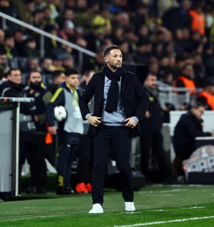 <p>&ldquo;Hazır olmayan Cherif ile oynamam. 2 etaplı bir ma&ccedil; bu. Hocaya hak veriyorum ma&ccedil; sonu yorum yapılıyor d&uuml;ş&uuml;ncesi hakkında. &Uuml;z&uuml;c&uuml; tabii."</p>
