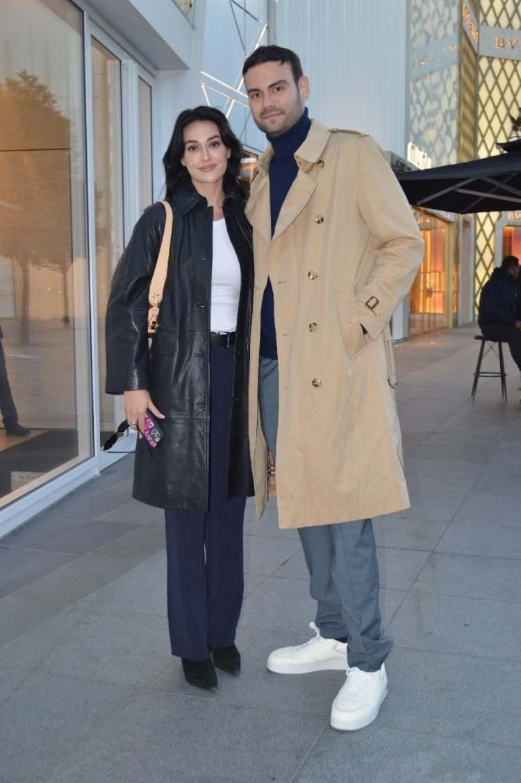 <p><strong>Magazin d&uuml;nyasına damga vuran iddiaların ardından &uuml;nl&uuml; &ccedil;iftten hen&uuml;z bir a&ccedil;ıklama gelmedi.</strong></p>
