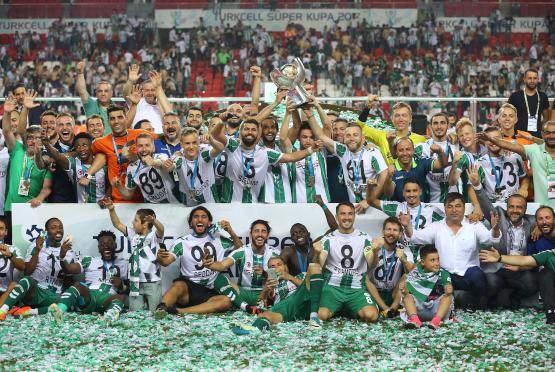 <p>10-Konyaspor: 2 (T&uuml;rkiye Kupası ve S&uuml;per Kupa)</p>
