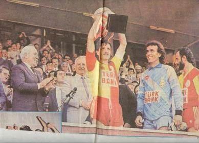 <p>1-Galatasaray: 43 (19 S&uuml;per Lig, 11 T&uuml;rkiye Kupası, 13 S&uuml;per Kupa)</p>
