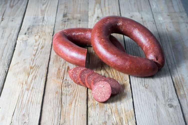 <p><span style="color:#B22222"><strong>AFYONKARAHİSAR</strong></span></p>

<p>Sucuk</p>

<p>&nbsp;</p>
