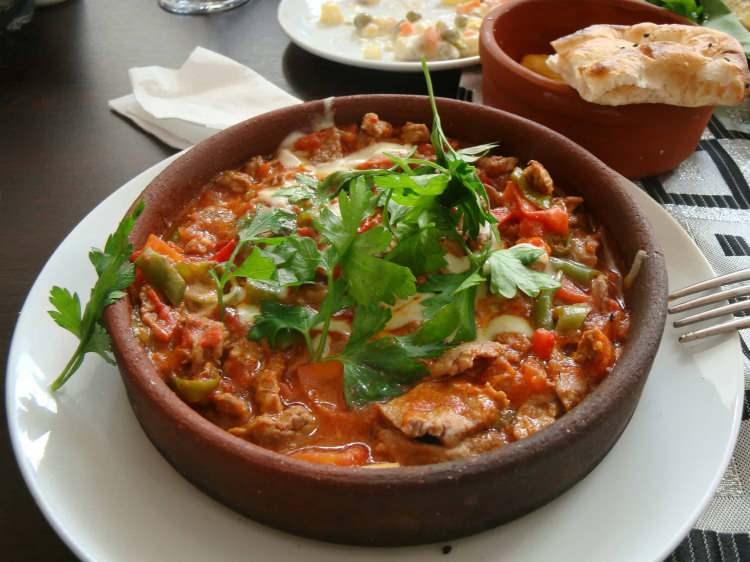 <p><span style="color:#B22222"><strong>AKSARAY</strong></span></p>

<p>Aksaray tava</p>

<p>&nbsp;</p>
