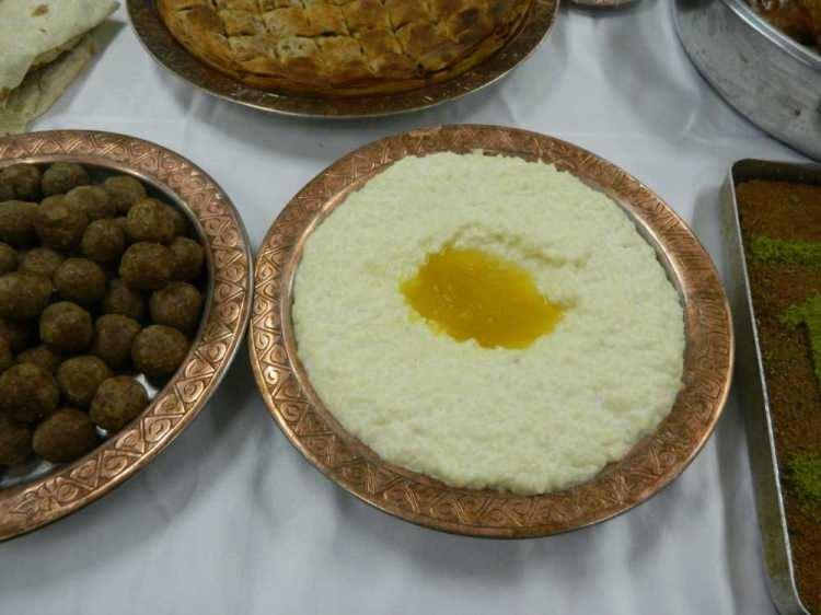 <p><span style="color:#B22222"><strong>BİNG&Ouml;L</strong></span></p>

<p>Mastuva</p>

<p>&nbsp;</p>

<p>&nbsp;</p>
