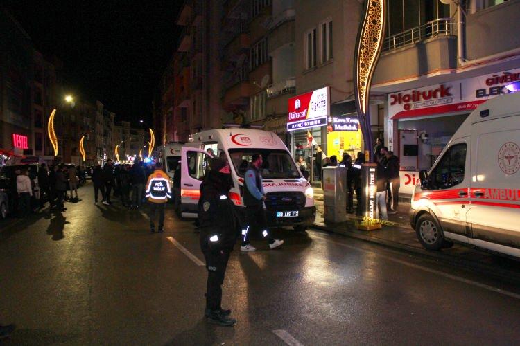 Aksaray'da gece yarısı kan donduran olay: 3 kişi evde &ouml;l&uuml; bulundu!