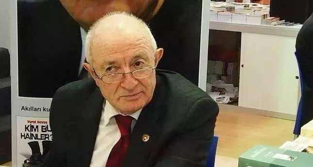 <p><strong>22 MAYIS</strong></p>

<p>T&uuml;rkiye&rsquo;nin yakın siyasi tarihine kara bir leke d&uuml;ş&uuml;ren s&uuml;reci Yargıtay Başsavcısı Vural Savaş başlattı. O tarihte Anayasa Mahkemesi&rsquo;ne giderek se&ccedil;imden birinci &ccedil;ıkan Refah Partisi&rsquo;nin kapatılması talebinde bulunan Savaş, başvurusunda &ldquo;T&uuml;rkiye i&ccedil; savaşa s&uuml;r&uuml;kleniyor&rdquo; gerek&ccedil;esini ileri s&uuml;rd&uuml;.</p>
