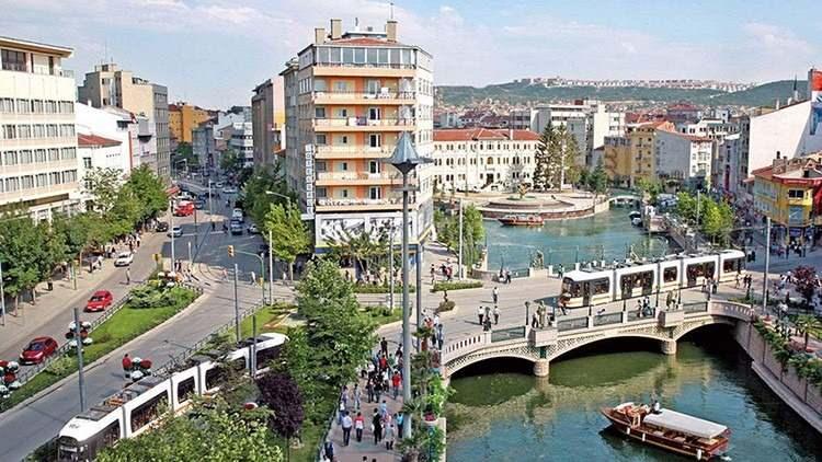 <p><span style="color:#B22222"><strong>ESKİŞEHİR</strong></span></p>

<p>SULTAN&Ouml;N&Uuml;</p>
