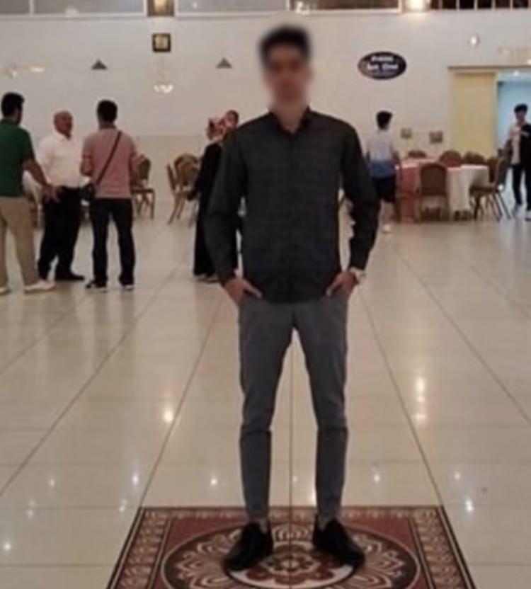 <p><span style="color:#A52A2A"><strong>TUTUKLANDI&nbsp;</strong></span></p>

<p>G&ouml;zaltına alınan Ferhat D., emniyete g&ouml;t&uuml;r&uuml;ld&uuml;. Burada ifadesi alınarak hakkında adli işlem başlatılan Ferhat D. adliyeye sevk edildi.</p>

<p>&nbsp;</p>

<p>Mahkemeye &ccedil;ıkarılan Ferhat D., "Kasten yaralama" su&ccedil;undan tutuklanarak cezaevine g&ouml;nderildi.</p>

<p>&nbsp;</p>

<p>Ferhat D.&rsquo;nin poliste daha &ouml;nceden 1 su&ccedil; kaydı olduğu da &ouml;ğrenildi.</p>
