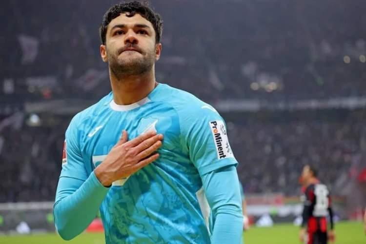 <p>Performansıyla Avrupa'dan &ouml;nemli takımları peşine takan Ozan i&ccedil;in <strong>Kicker dergisinde</strong> &ccedil;arpıcı bir iddia yer aldı.</p>
