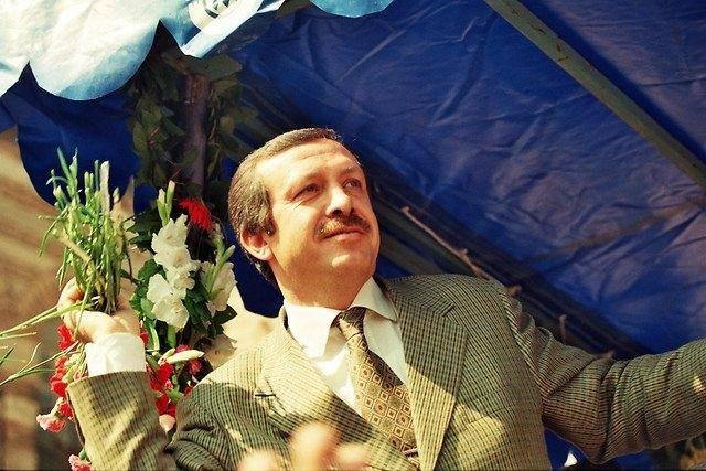 <p><span style="color:#B22222"><strong>1 OCAK 1997</strong></span></p>

<p>&nbsp;</p>
