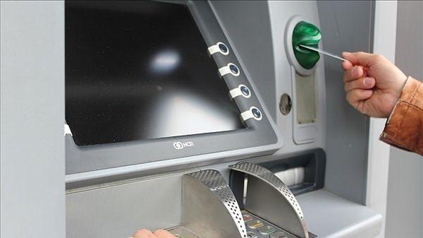 <p>Yeni d&uuml;zenleme yalnızca dijital bankacılık kanallarını değil, ATM &uuml;zerinden yapılan transferleri de kapsayacak.</p>
