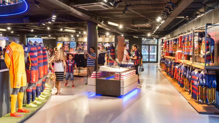 <p>1-Barcelona (277 milyon euro)</p>
