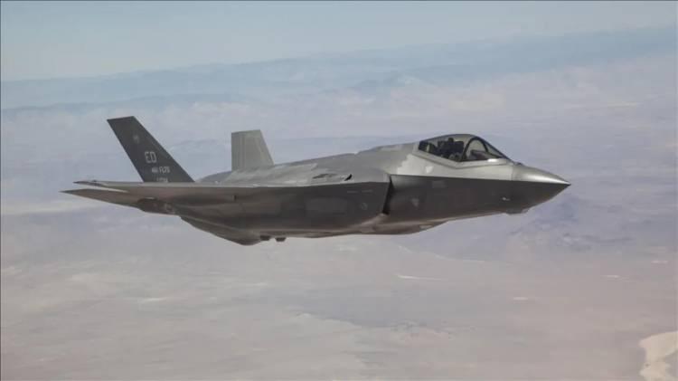 <p><strong>F-35 SAVAŞ U&Ccedil;AKLARI</strong></p>

<p>&nbsp;</p>

<p>&nbsp;</p>

<p>&nbsp;</p>
