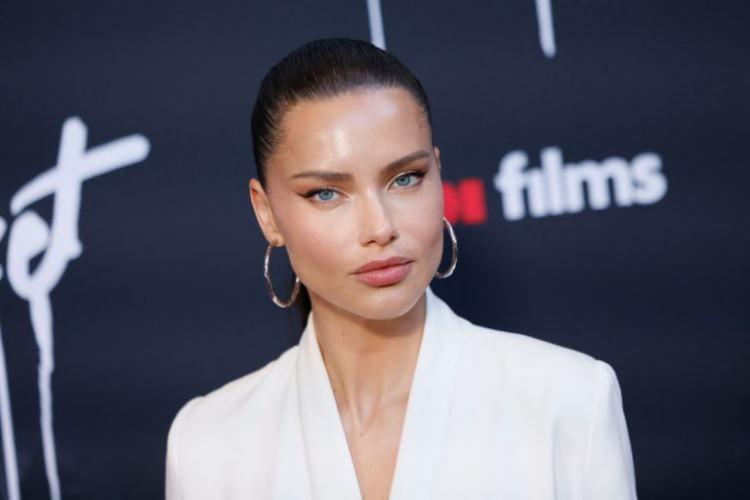 <p><strong>D&uuml;nyaca &uuml;nl&uuml; top model Adriana Lima'nın minik oğlu Cyan b&uuml;y&uuml;d&uuml;.</strong></p>
