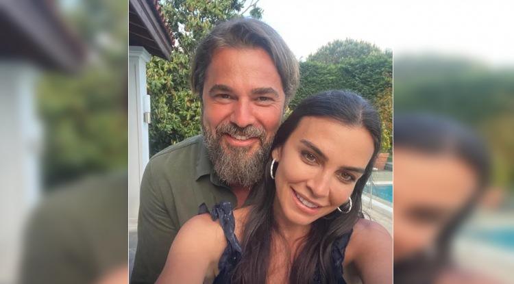 <p><span style="color:#B22222"><em><strong>&Ccedil;ocuklarının eğitimi i&ccedil;in kısa s&uuml;re &ouml;nce Dubai'ye taşınan Engin Altan D&uuml;zyatan ve Neslişah Alko&ccedil;lar &ccedil;ifti, İran'ın f&uuml;ze saldırılarının ardından a&ccedil;ıklama yaptı. Alko&ccedil;lar, iyi olduklarını belirtirken patlamaların bulundukları yere uzak bir noktada ger&ccedil;ekleştiğini ifade etti.</strong></em></span></p>
