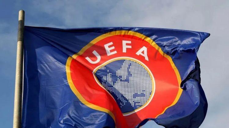 <p><strong>Sabah'ın UEFA'nın raporundan derlediği listeye g&ouml;re oyuncularına en fazla maaş &ouml;deyen kul&uuml;pler şu şekilde:</strong></p>
