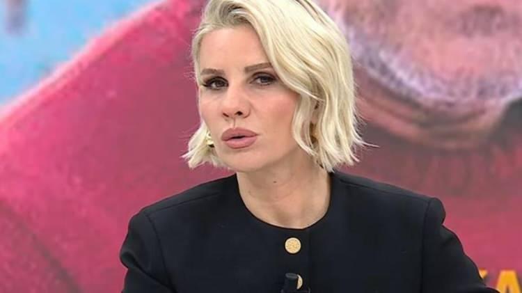 <p><strong>Program &ouml;ncesi sa&ccedil;ları yapılan &uuml;nl&uuml; ismin alnına sıcak sa&ccedil; maşası temas edince cildinde yanıklar oluştu.</strong></p>
