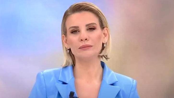 <p><strong>Yayında Erol'un alnındaki bandı fark eden dikkatli izleyenler, &uuml;nl&uuml; sunucuya ne olduğunu merak ederken &uuml;nl&uuml; sunucu gelen soruları yanıtsız bırakmadı.</strong></p>
