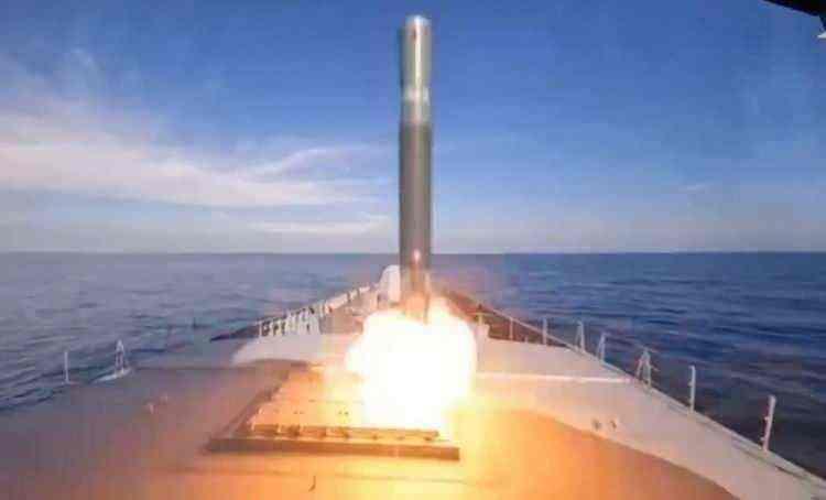 <p><span style="color:#B22222"><strong>3M22 ZIRCON AVANGARD</strong></span>&nbsp; |&nbsp; Geliştirildi</p>

<p>&nbsp;</p>

<p><span style="color:#B22222"><strong>KH-47M2 KINZHAL</strong></span>&nbsp; |&nbsp; Geliştirildi</p>

<p>&nbsp;</p>

<p><span style="color:#B22222"><strong>KH-95&nbsp;</strong></span> |&nbsp; Geliştirildi</p>

<p>&nbsp;</p>

<p><span style="color:#B22222"><strong>VYMPEL R-37M</strong></span>&nbsp; |&nbsp; Geliştirilme aşamasında</p>

<p>&nbsp;</p>

<p><span style="color:#B22222"><strong>ZMEEVIK ANTI-SHIP&nbsp;</strong></span> |&nbsp; Geliştirildi</p>

<p>&nbsp;</p>

<p><span style="color:#B22222"><strong>MISSILE GREMLIN</strong></span>&nbsp; |&nbsp; Geliştirilme aşamasında</p>
