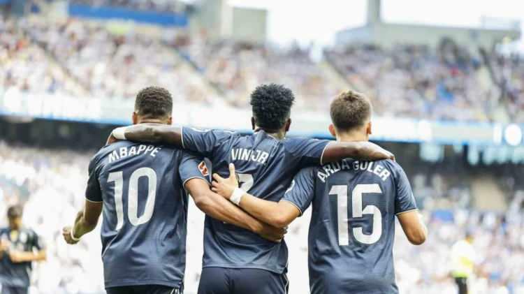 <p>D&uuml;nya futbolunun en b&uuml;y&uuml;k kul&uuml;pleri ile ilgili İngiltere'de bir &ccedil;alışma yapıldı.&nbsp;</p>
