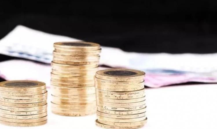 <p>1933 yılındaki bir Penny, d&uuml;nyada sadece birka&ccedil; adet bulunması nedeniyle 200.000 Sterlin, yaklaşık 11.730.956,00 T&uuml;rk Lirası &uuml;zerinde satılıyor.</p>

<p>&nbsp;</p>
