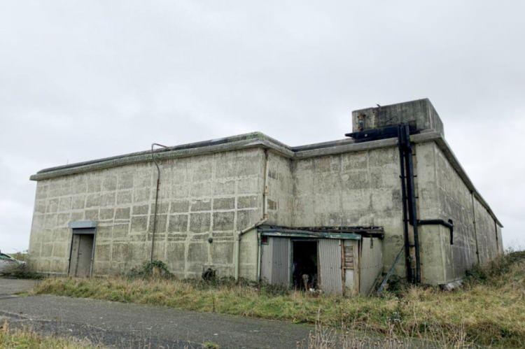 <p><span style="color:#B22222"><strong>RUSYA </strong></span></p>

<p><strong>STRATEJİK YERALTI TESİSLERİ</strong></p>

<ul>
</ul>
