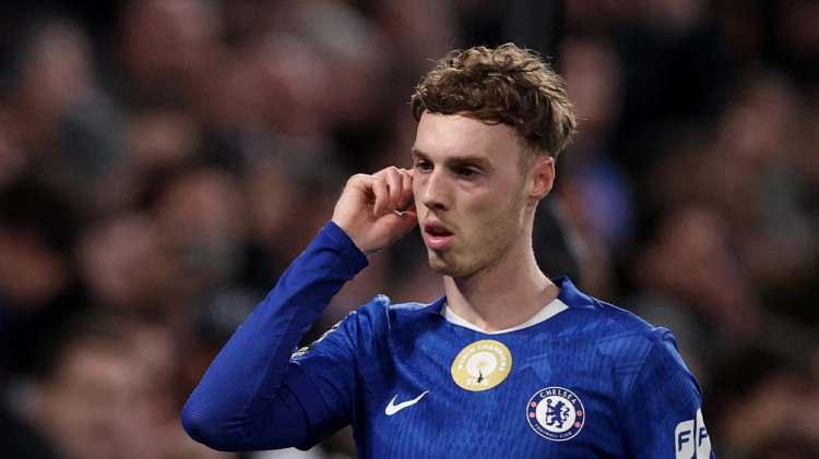 <p>6. CHELSEA - 445 MİLYON EURO</p>
