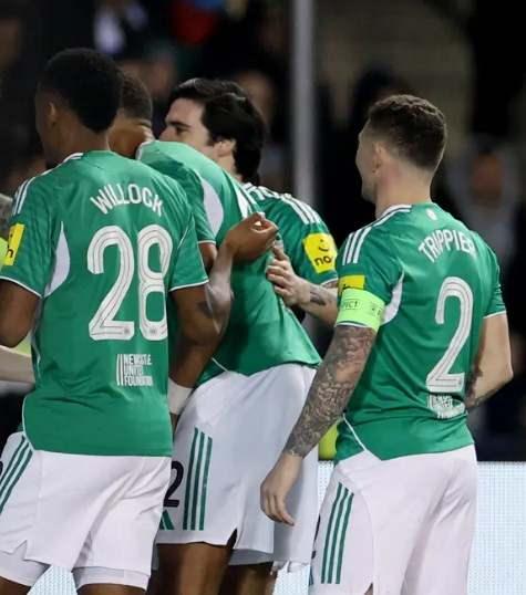 <p>12. NEWCASTLE UNITED - 289 MİLYON EURO</p>
