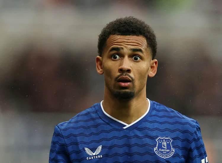 <p>22. EVERTON - 182 MİLYON EURO</p>
